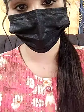 Snapshot of Shakshana-queen chatting on 04/15/26, 11:17 Shakshana-queen online show from 04/15/26, 11:17