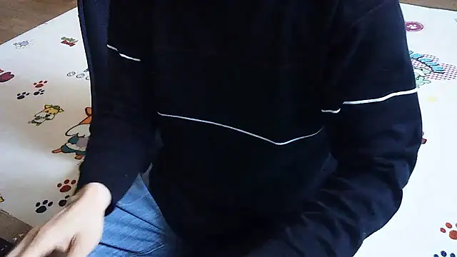 Snapshot of ho2jjahk chatting on 04/16/26, 08:15 ho2jjahk online show from 04/16/26, 08:15