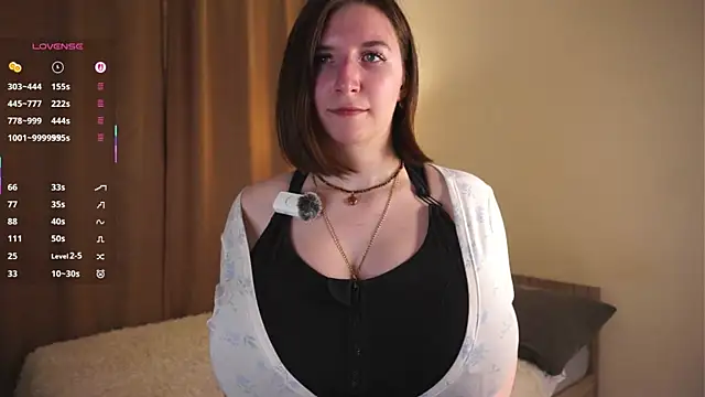 Snapshot of TyeshaMonter chatting on 04/08/26, 05:13 TyeshaMonter online show from 04/08/26, 05:13