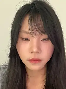 Lina 577 online show from 04/12/26, 06:40