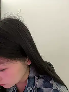 Mina ovo online show from 04/10/26, 06:29