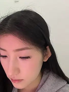 Mina ovo online show from 04/14/26, 06:41