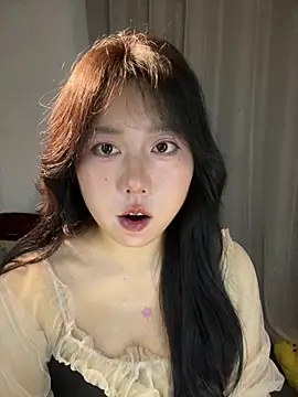 ooooBaby129 online show from 04/04/26, 12:02