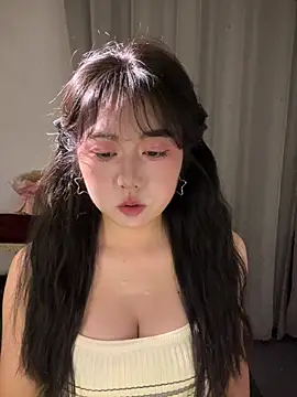 ooooBaby129 online show from 04/15/26, 12:45