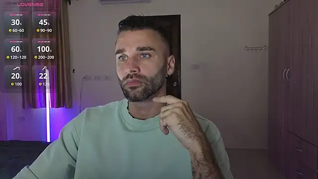 DaddySlava online show from 07/30/26, 05:17