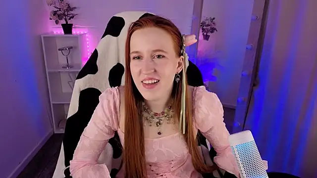 EvaBellea online show from 04/08/26, 01:11