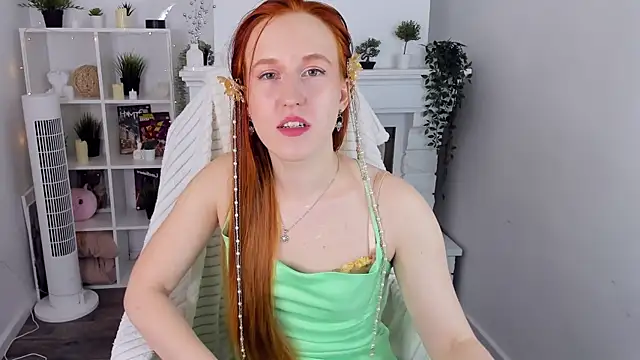 EvaBellea online show from 04/14/26, 01:28