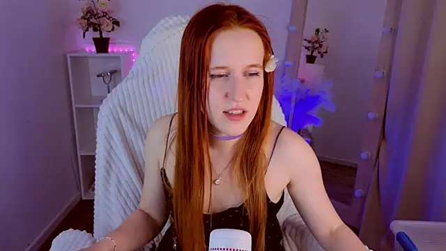 EvaBellea online show from 04/15/26, 07:58