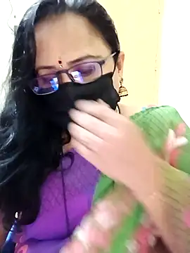 monisha cam online show from 04/10/26, 08:19