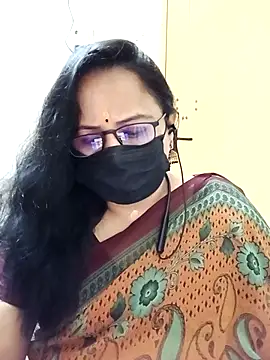 monisha cam online show from 04/14/26, 05:19