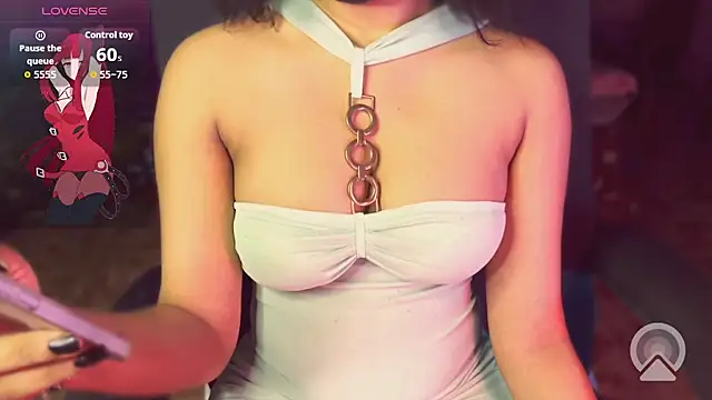 MissVeloura online show from 05/17/26, 09:55