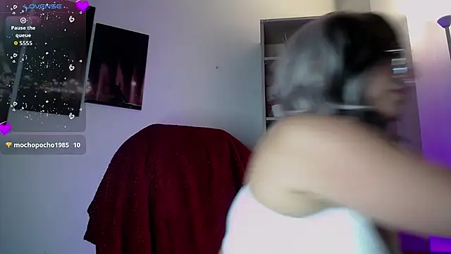 Saraa love  online show from 04/08/26, 07:14