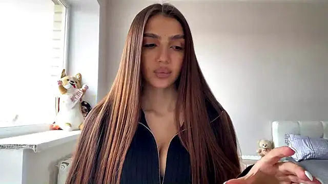 AlvinaMair online show from 04/18/26, 11:03