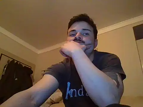 Snapshot of Hayat2Bilet chatting on 04/05/26, 08:06 Hayat2Bilet online show from 04/05/26, 08:06