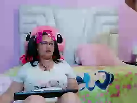 xiomaraANDcristiano online show from 04/10/26, 11:53