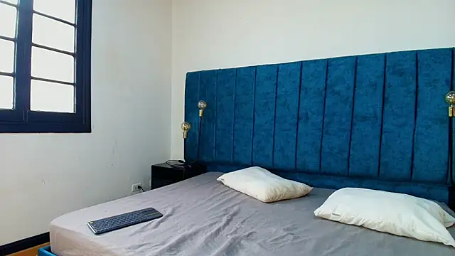 Pablo Cruzz online show from 04/12/26, 07:19