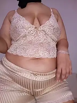 Sexy yassimna online show from 05/19/26, 02:23
