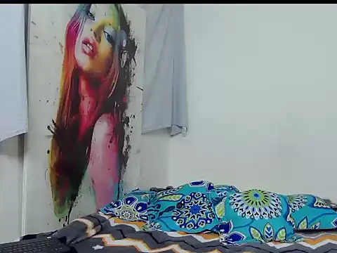 Snapshot of ZoeThorner chatting on 04/15/26, 12:01 ZoeThorner online show from 04/15/26, 12:01