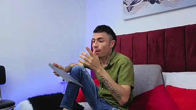 Charlie Foxie online show from 04/09/26, 03:50