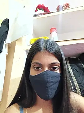 Snapshot of shreyaverma899 chatting on 04/12/26, 06:51 shreyaverma899 online show from 04/12/26, 06:51