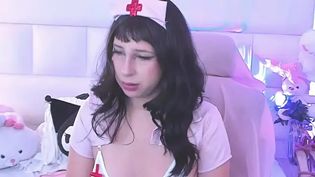 Snapshot of DaliaCastle chatting on 04/13/26, 07:19 DaliaCastle online show from 04/13/26, 07:19