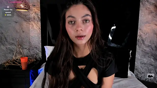 Kendall Rous  online show from 06/13/26, 01:42