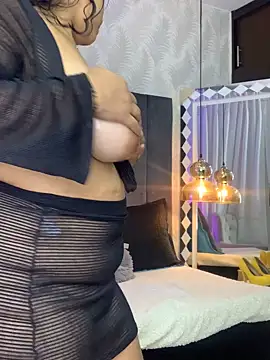 Snapshot of Babybloom__ chatting on 04/15/26, 12:34 Babybloom online show from 04/15/26, 12:34