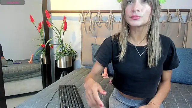 alma rose  online show from 04/30/26, 07:53