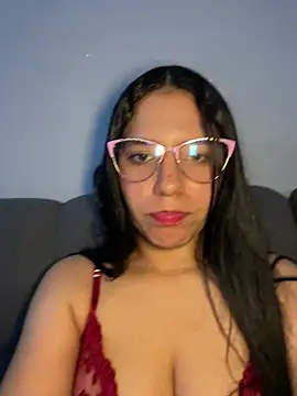 IsabelaRivers online show from 04/11/26, 02:49