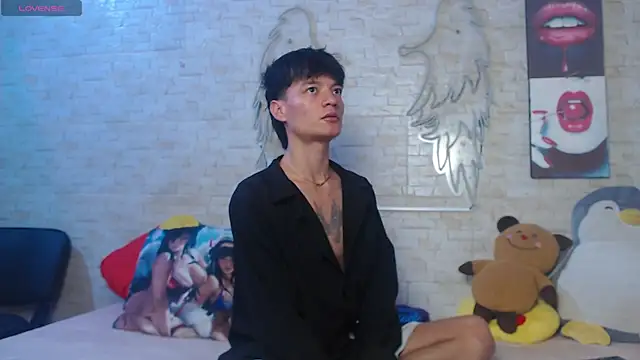 Alex latino  online show from 04/04/26, 11:35