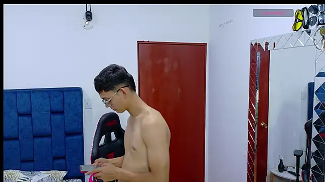 Alex teen 20c online show from 04/14/26, 02:50