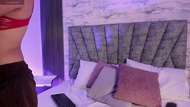 Shashadeluxe online show from 04/03/26, 03:04