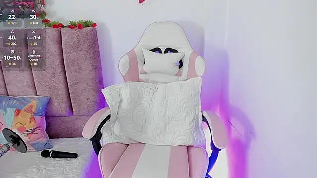 alisson boobs   online show from 05/26/26, 11:56