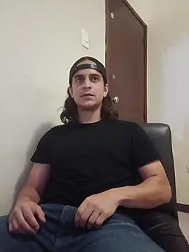 Snapshot of randomzombie27 chatting on 04/06/26, 11:16 randomzombie27 online show from 04/06/26, 11:16