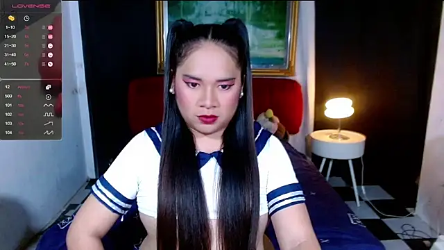 HugeCumRainSamantha online show from 04/07/26, 05:46