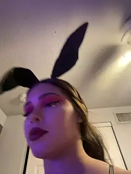 mariex83 online show from 04/30/26, 02:51