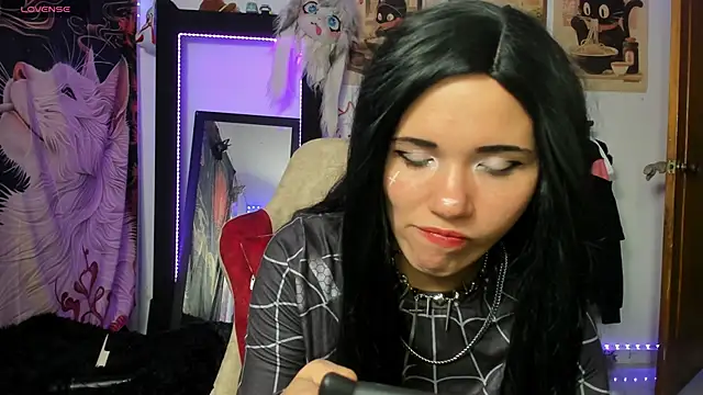 Anneharperr online show from 04/15/26, 12:23