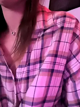 ulika 200419 online show from 04/04/26, 03:49