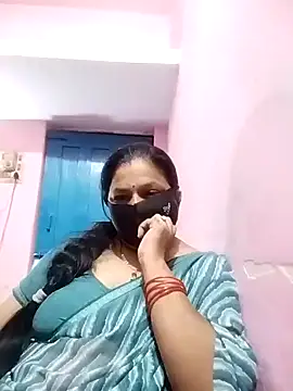 Snapshot of PINKI_024 chatting on 04/02/26, 07:17 PINKI 024 online show from 04/02/26, 07:17