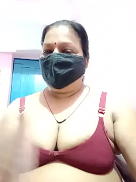 PINKI 024 online show from 06/01/26, 06:04