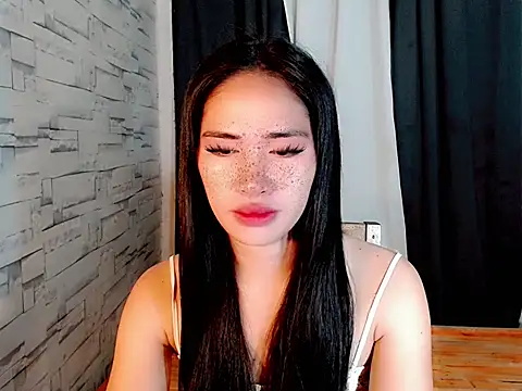 urasiankylie online show from 04/14/26, 08:15