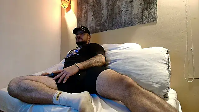 TROY KIRK online show from 04/13/26, 03:56