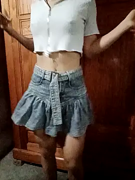 Snapshot of Ryry1188 chatting on 06/30/26, 12:44 Ryry1188 online show from 06/30/26, 12:44
