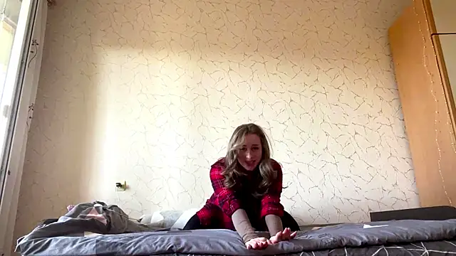 SpringSummers online show from 04/06/26, 08:15