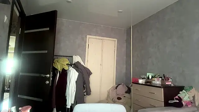 ExactGee online show from 04/13/26, 06:08