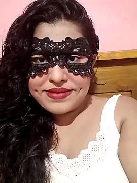 Snapshot of Maskedcurves chatting on 04/08/26, 05:18 Maskedcurves online show from 04/08/26, 05:18