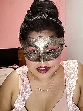 Snapshot of Maskedcurves chatting on 05/02/26, 04:12 Maskedcurves online show from 05/02/26, 04:12