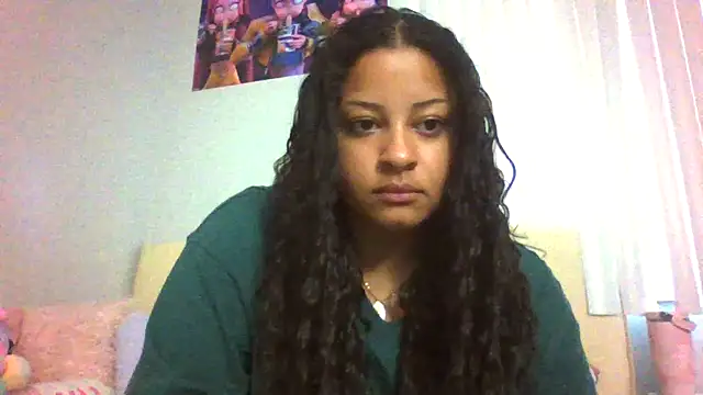 Snapshot of madzbailey chatting on 07/12/26, 11:18 madzbailey online show from 07/12/26, 11:18
