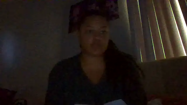 Snapshot of madzbailey chatting on 07/15/26, 10:15 madzbailey online show from 07/15/26, 10:15