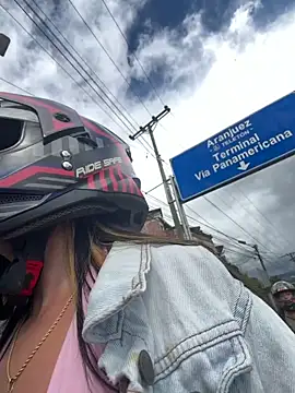 RebecaXoXo  online show from 04/16/26, 07:58